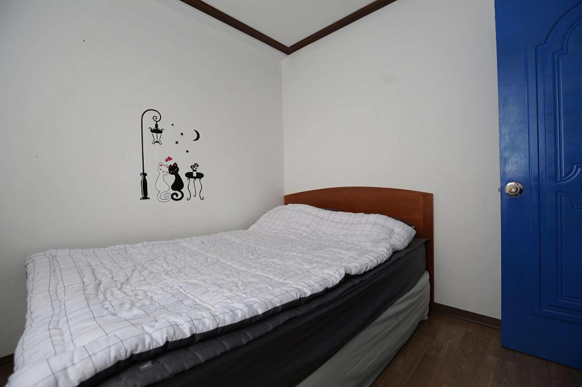 Chunja Guesthouse Gangneung Exterior photo